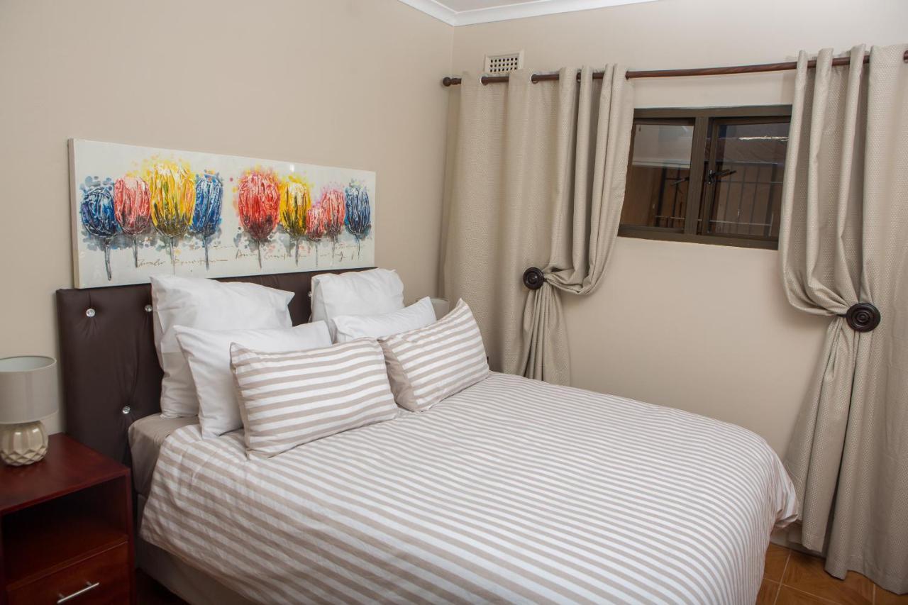 Dyna Guest House Durban Exterior photo